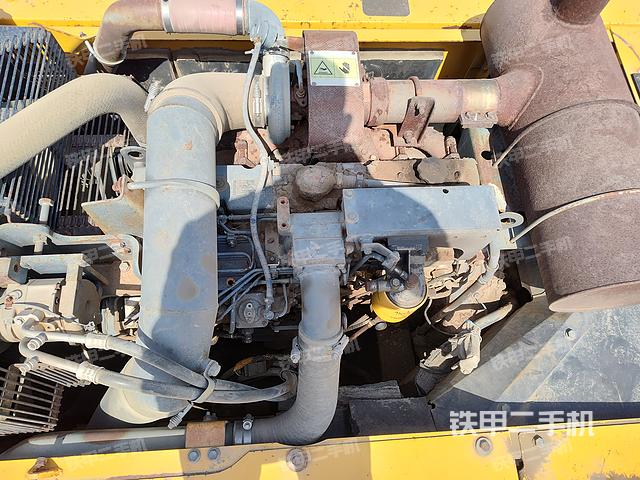 发动机整体俯视（整机外观）