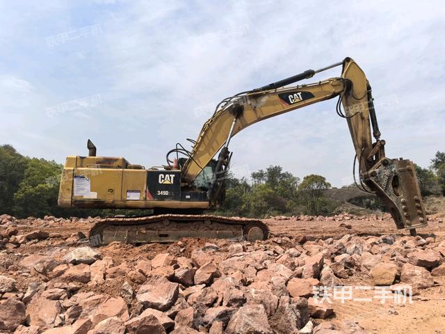 整機右后45°（整機外觀）