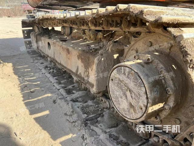 单侧履带整体（整机外观）