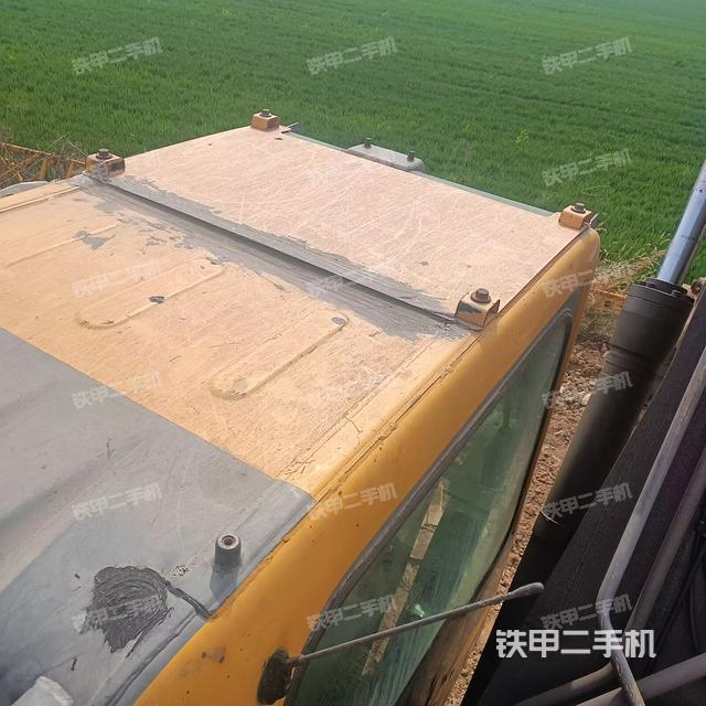 驾驶室整体（整机外观）