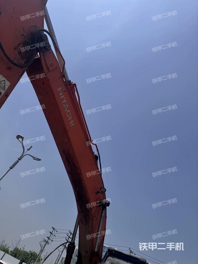 大臂整體?右側(cè)(工作和回轉(zhuǎn)裝置) 大臂整體?右側(cè)(工作和回轉(zhuǎn)裝置)