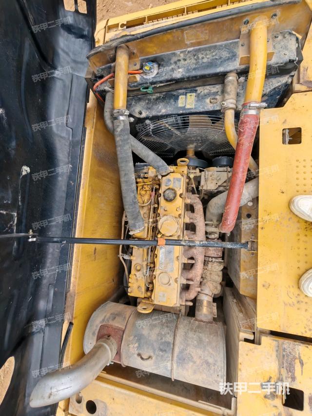 水箱+風扇特寫(上車部件) 水箱+風扇特寫(上車部件)