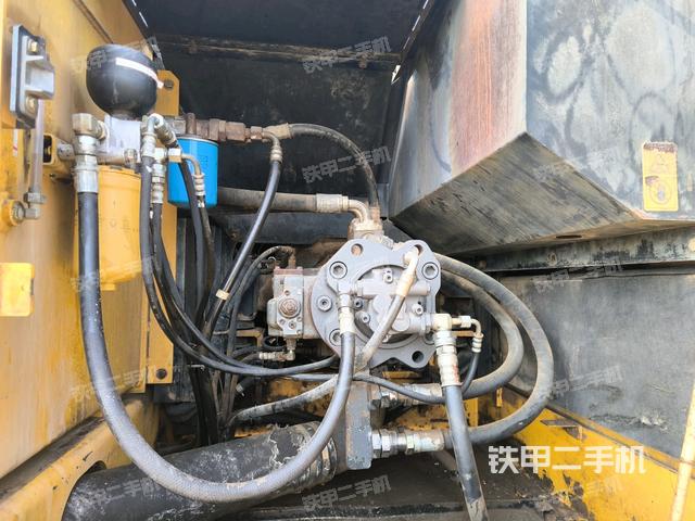 散熱器正面（大件艙室）