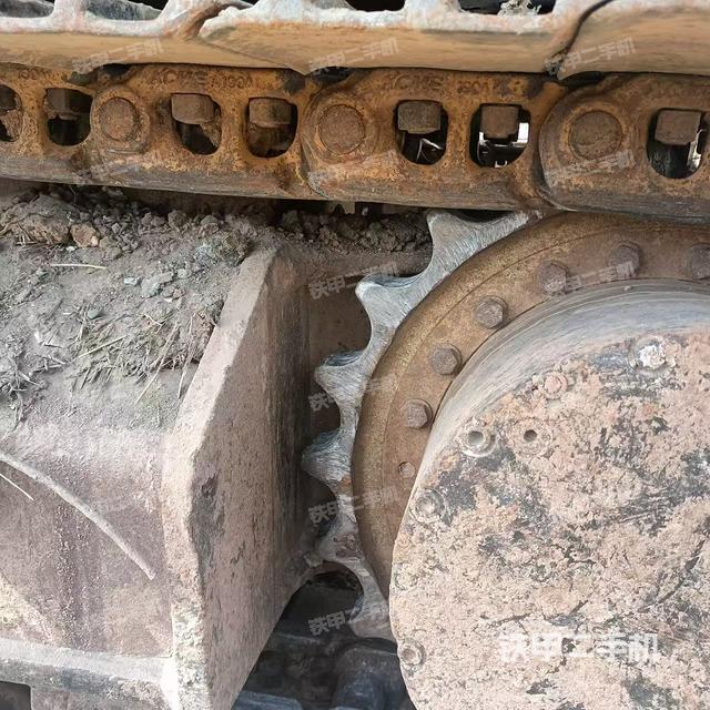 单侧履带整体（整机外观）