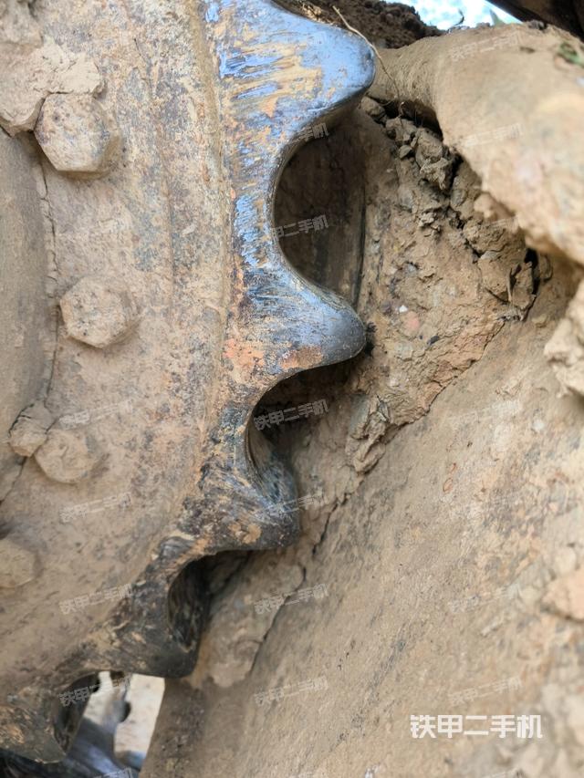 右側(cè)行走馬達蓋板（行走機構(gòu)）