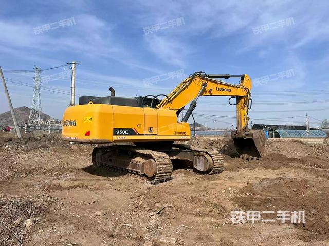 整機(jī)右后45°(整機(jī)外觀) 整機(jī)右后45°(整機(jī)外觀)