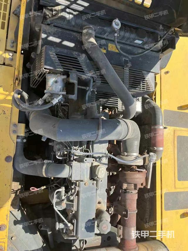 發(fā)動機整體俯視（整機外觀）