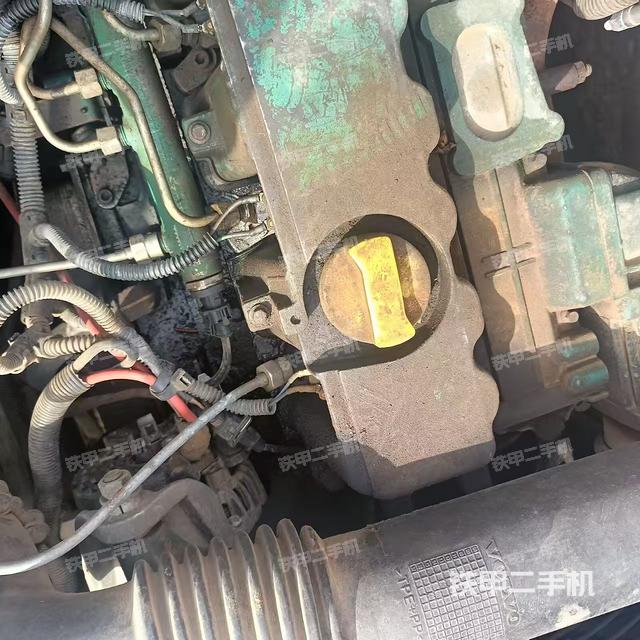 发动机整体俯视（整机外观）