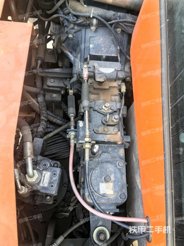 液壓泵室（大件艙室）