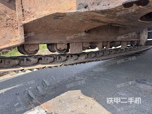 左驅(qū)動(dòng)輪(行走機(jī)構(gòu)) 左驅(qū)動(dòng)輪(行走機(jī)構(gòu))