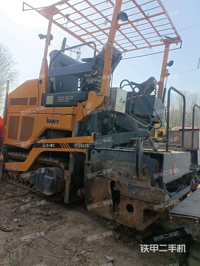 整機(jī)左側(cè)（設(shè)備外觀及核心部件）