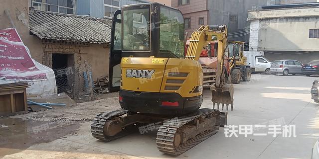 整機(jī)右后45°(整機(jī)外觀) 整機(jī)右后45°(整機(jī)外觀)
