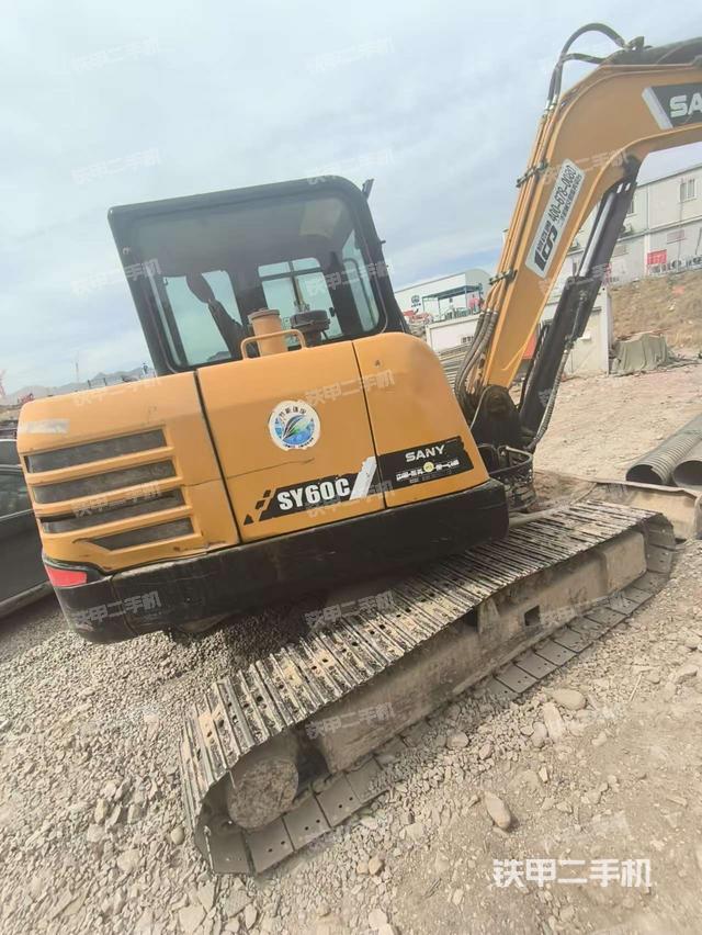 整機右后45°（整機外觀）