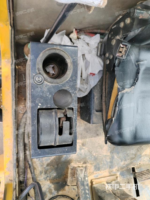 小時(shí)表（壓路機(jī)駕駛室）