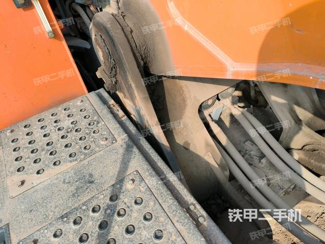 大臂根部?斜視（工作和回轉(zhuǎn)裝置）