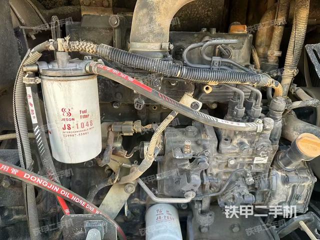 發(fā)動(dòng)機(jī)整體俯視(整機(jī)外觀) 發(fā)動(dòng)機(jī)整體俯視(整機(jī)外觀)
