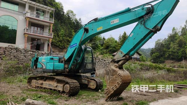 右前45(整機外觀) 右前45(整機外觀)