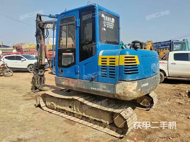 整機右后45°（整機外觀）