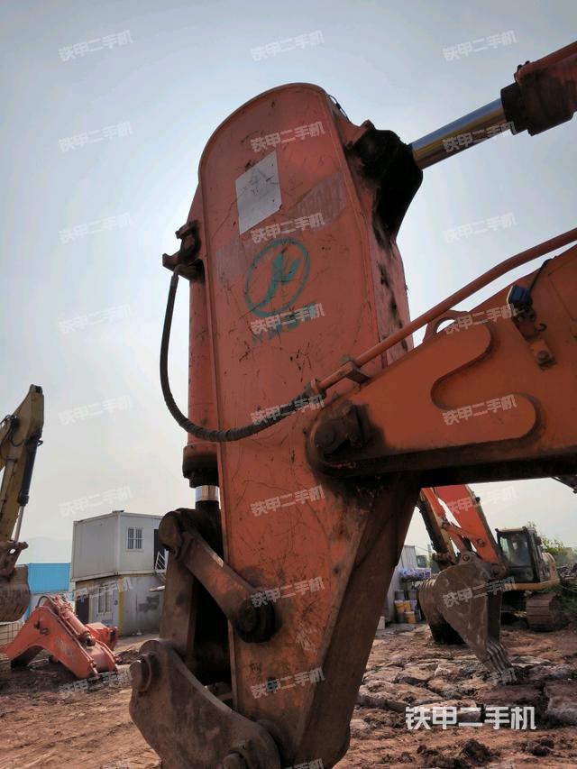 小臂整體左后（工作和回轉(zhuǎn)裝置）