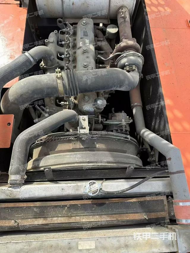 發(fā)動機整體俯視（整機外觀）