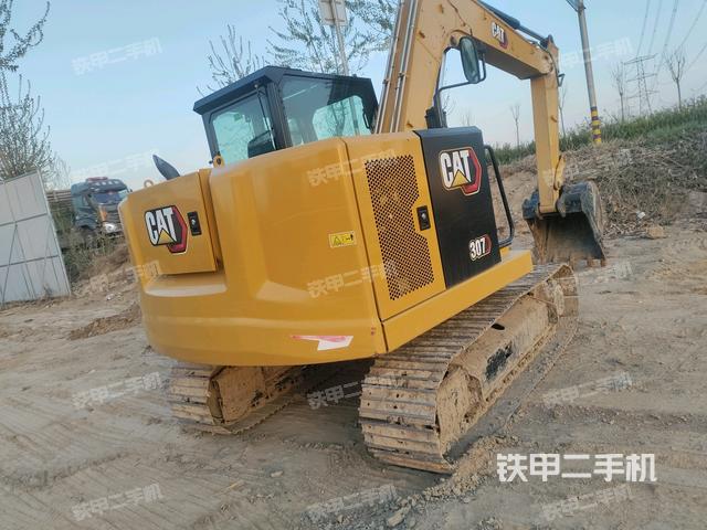 右后45(整機外觀) 右后45(整機外觀)
