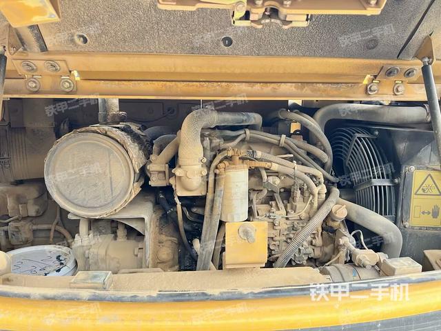 發(fā)動機(jī)整體俯視(整機(jī)外觀) 發(fā)動機(jī)整體俯視(整機(jī)外觀)