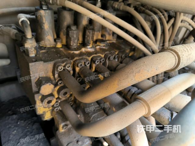 分配閥（上車部件）