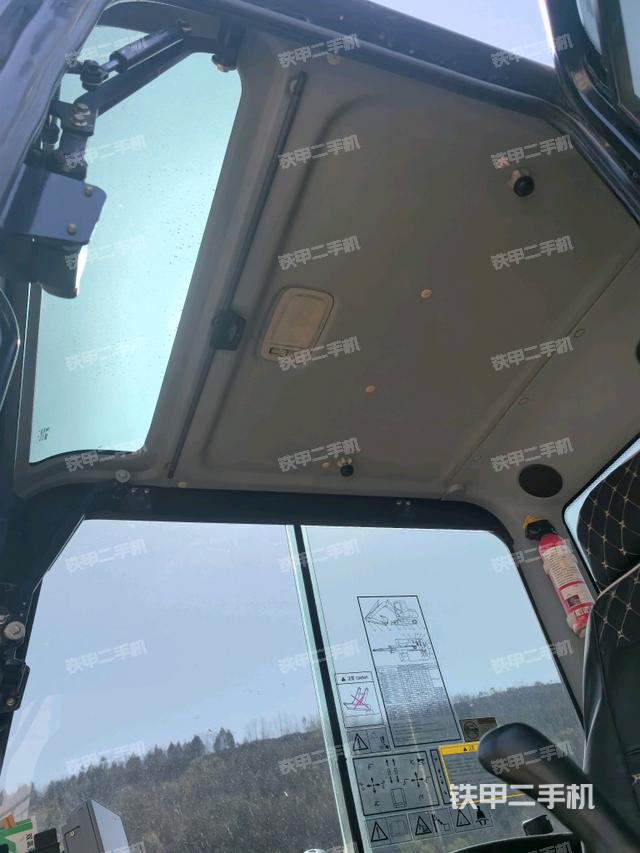 頂棚整體（駕駛室部分）