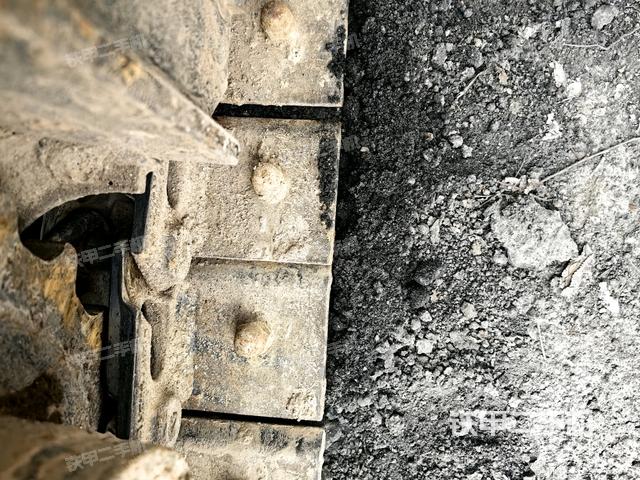 右驅(qū)動(dòng)輪(行走機(jī)構(gòu)) 右驅(qū)動(dòng)輪(行走機(jī)構(gòu))