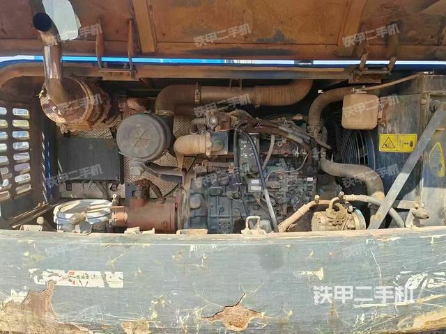 發(fā)動機整體俯視（整機外觀）