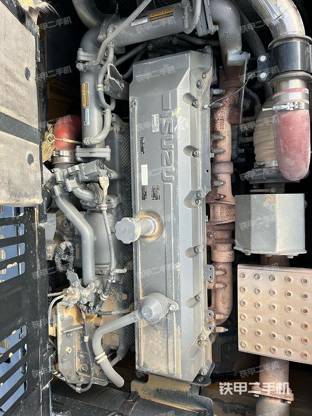 发动机整体俯视（整机外观）