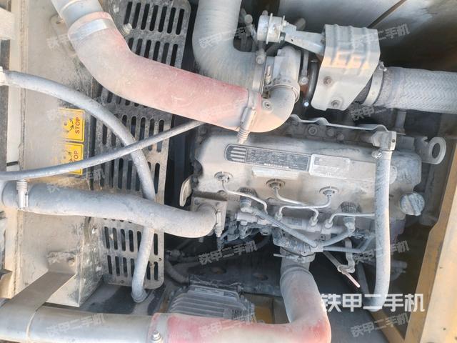 發(fā)動機室(上車部件) 發(fā)動機室(上車部件)