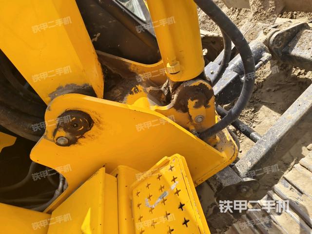 轉盤和下車架正前（工作和回轉裝置）