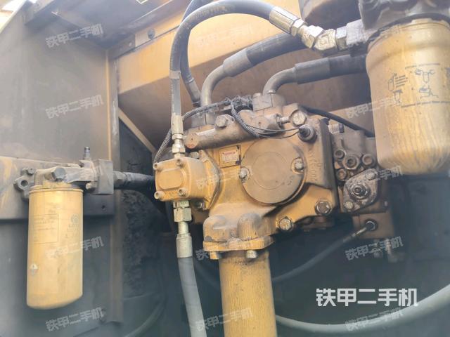 液壓泵室（大件艙室）