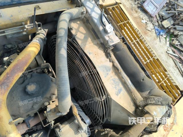 水箱+風(fēng)扇特寫（上車部件）