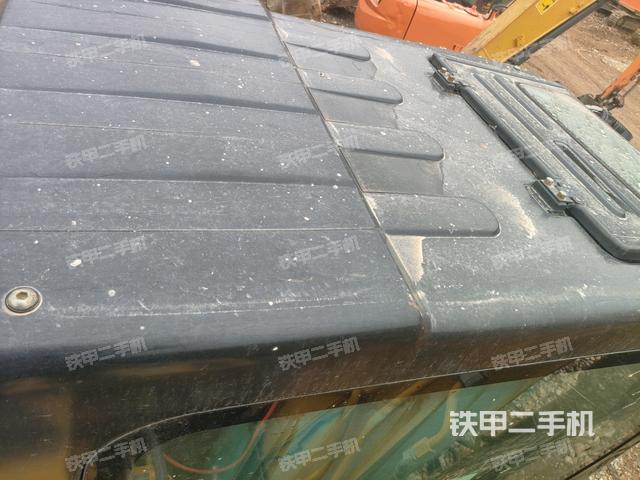駕駛室頂部俯視(上車部件) 駕駛室頂部俯視(上車部件)