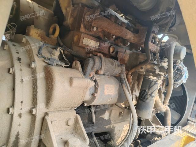 風(fēng)扇及皮帶（壓路機(jī)發(fā)動(dòng)機(jī)艙）