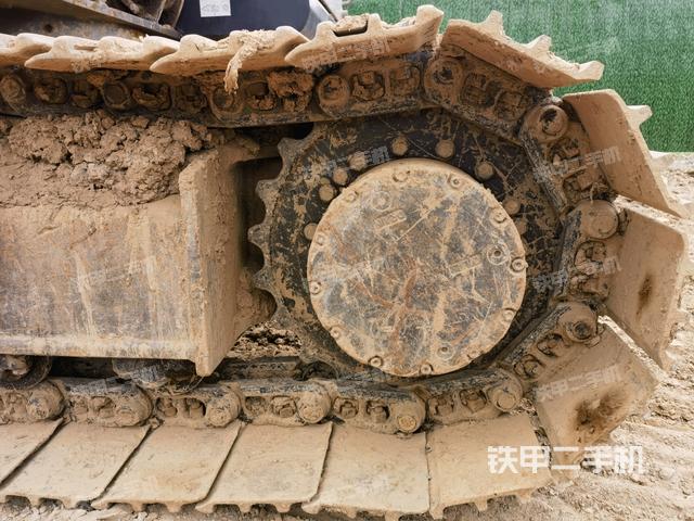 右驅(qū)動輪(行走機(jī)構(gòu)) 右驅(qū)動輪(行走機(jī)構(gòu))