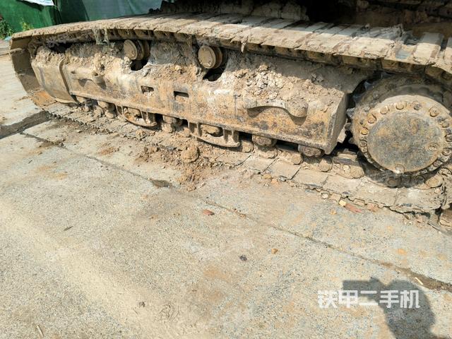 左側(cè)履帶整體?（行走機(jī)構(gòu)）