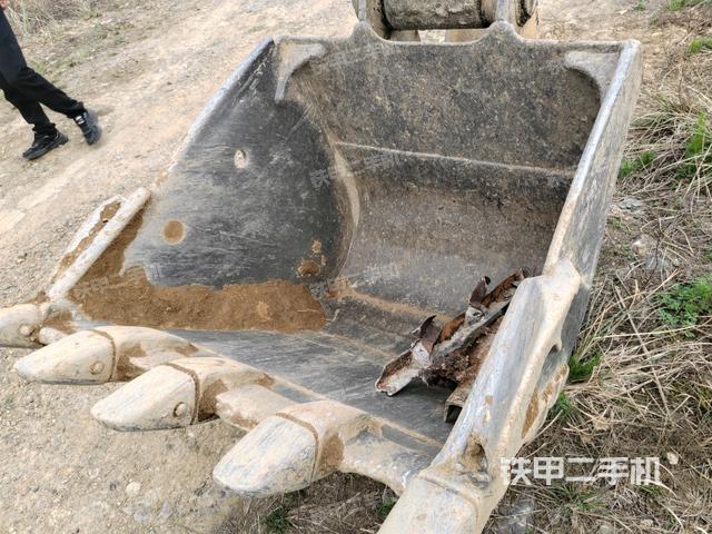 鏟斗45度（工作和回轉(zhuǎn)裝置）