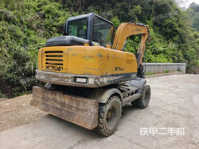 右后45(整機外觀) 右后45(整機外觀)