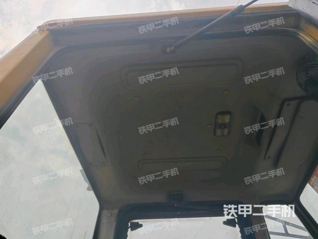 駕駛室外頂全景（壓路機(jī)駕駛室）