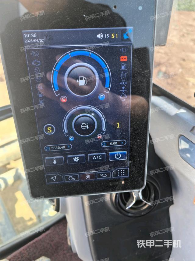 顯示屏?（駕駛室部分）