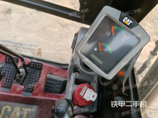 顯示屏?(駕駛室部分) 顯示屏?(駕駛室部分)