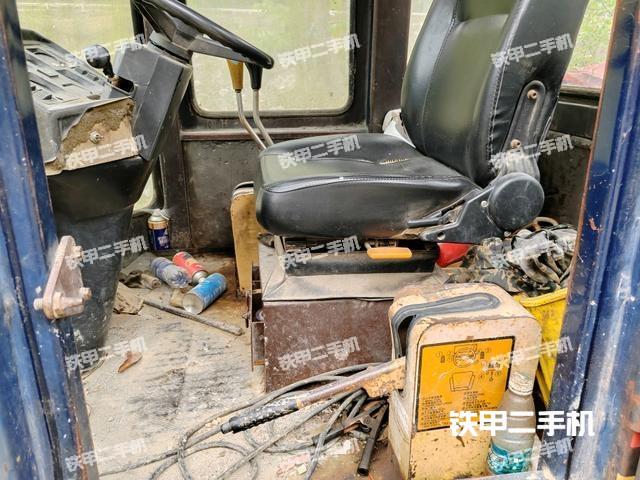 驾驶室操作台（整机外观及大件）