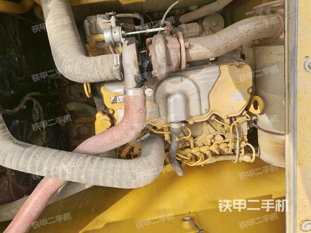 發(fā)動機(jī)室（上車部件）