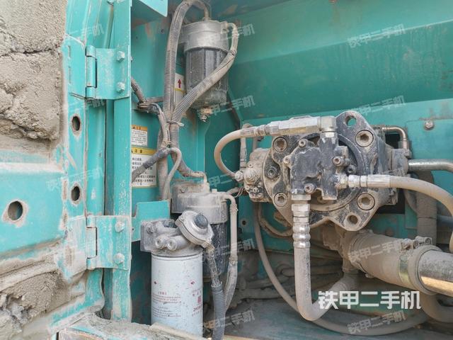 液壓泵室(大件艙室) 液壓泵室(大件艙室)