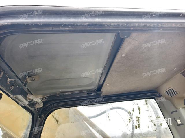 頂棚整體（駕駛室部分）