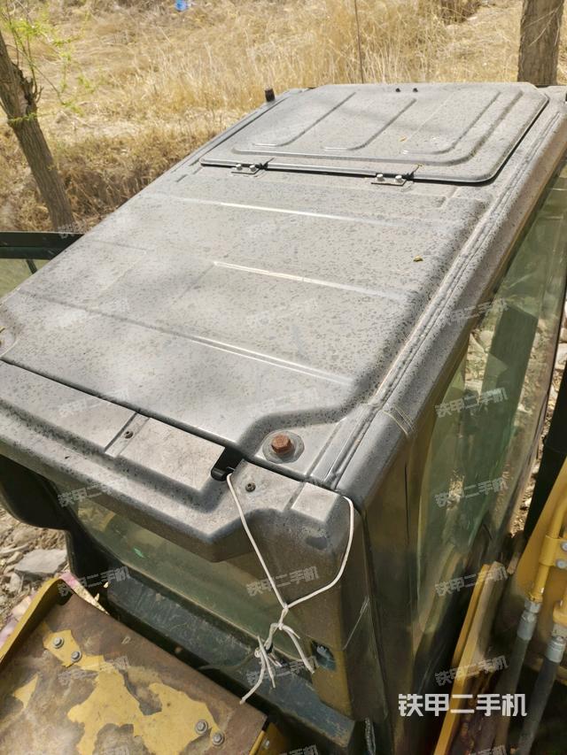 駕駛室頂部俯視（上車部件）