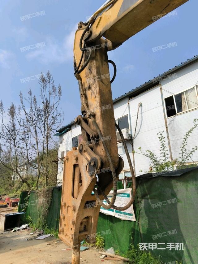 小臂整體左后（工作和回轉(zhuǎn)裝置）